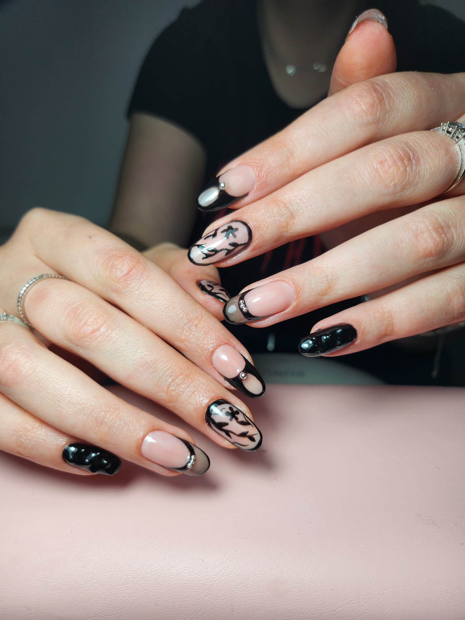 Manichiură Oana Studio 13